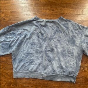 GAP Women's Blue Crewneck Sweater